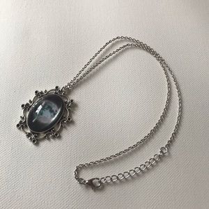 Full Moon Necklace (Antique)